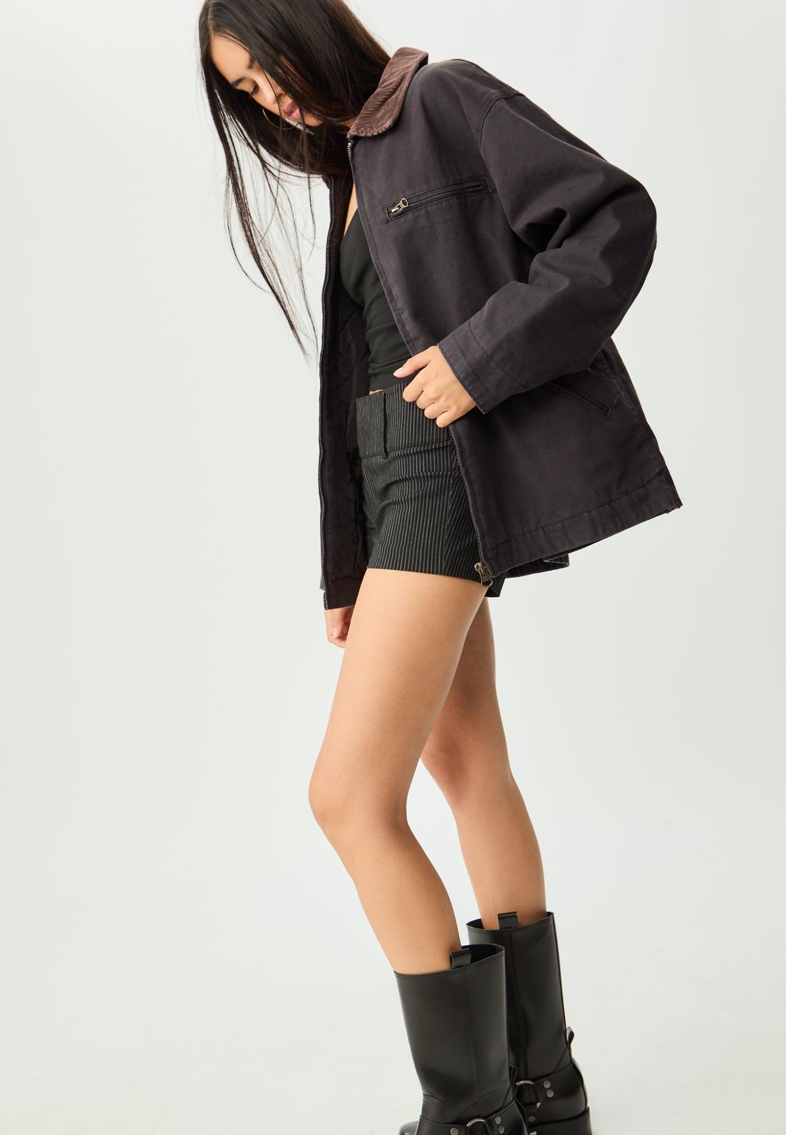 Jack met zakken en contrasterende kraag Mode voor dames