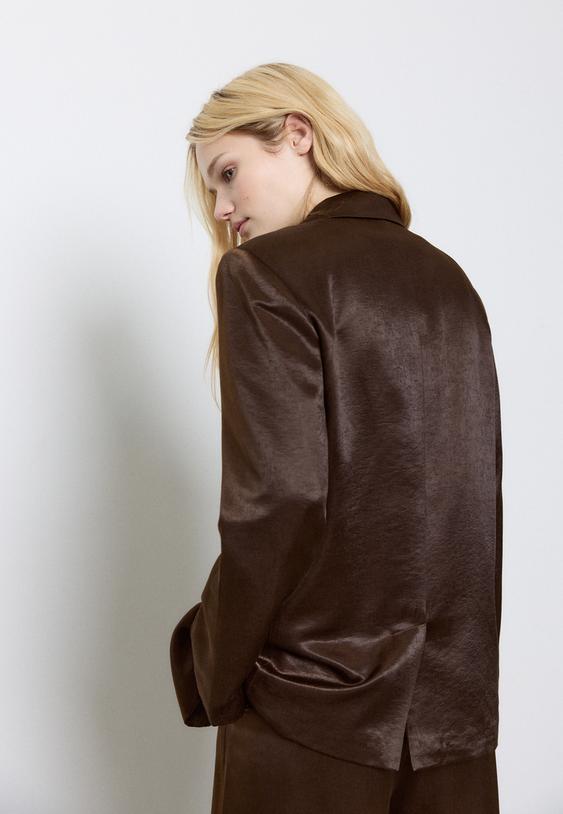 Сатиниран Блейзър