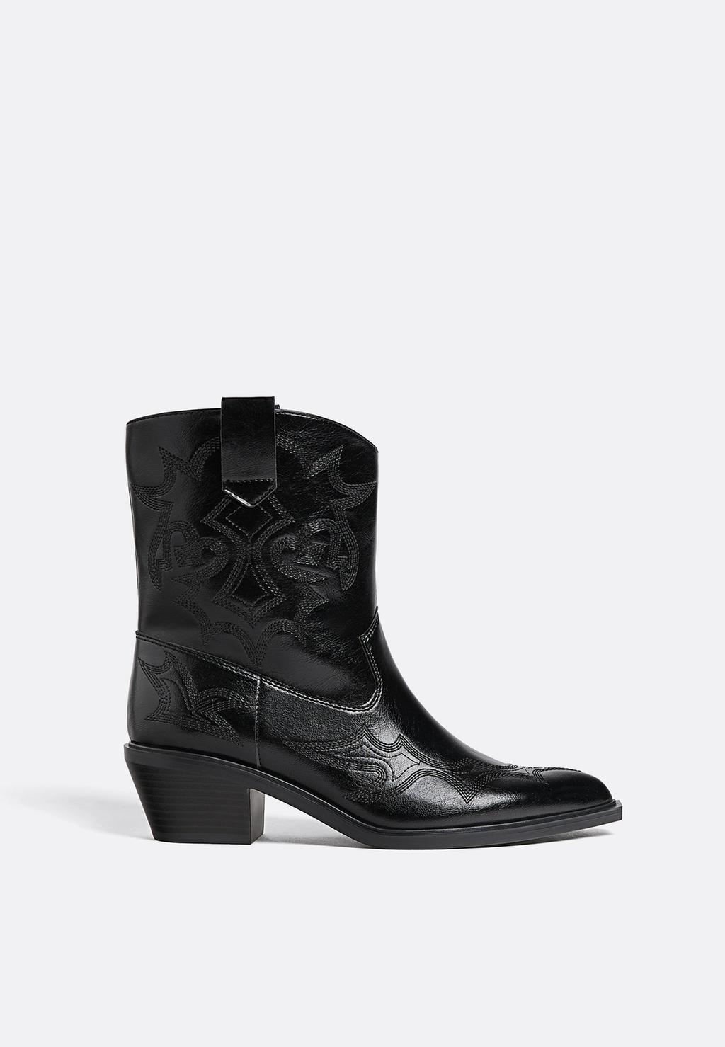 Bottines à talon cowboy