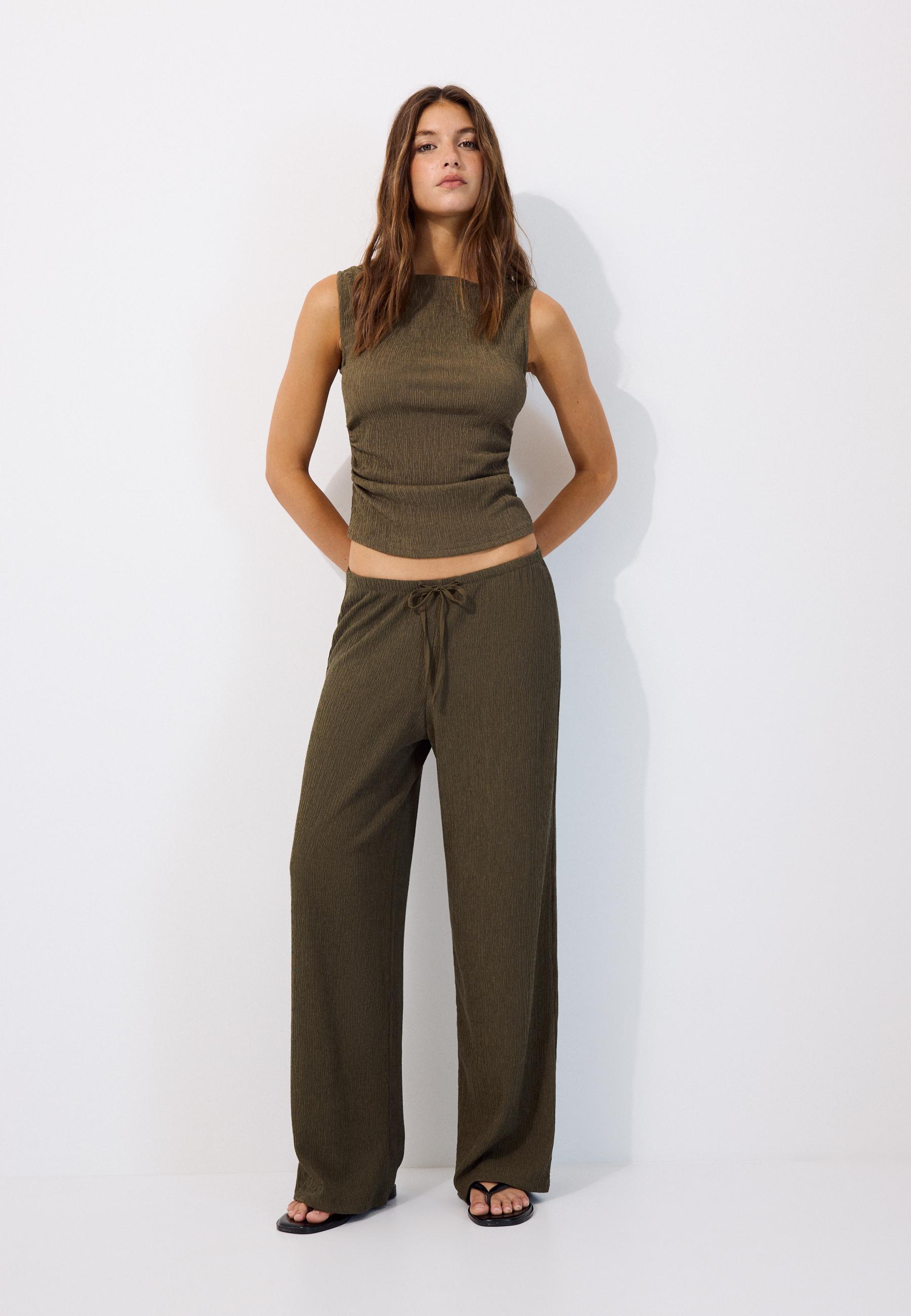 Straight-leg creased-effect trousers — Khaki