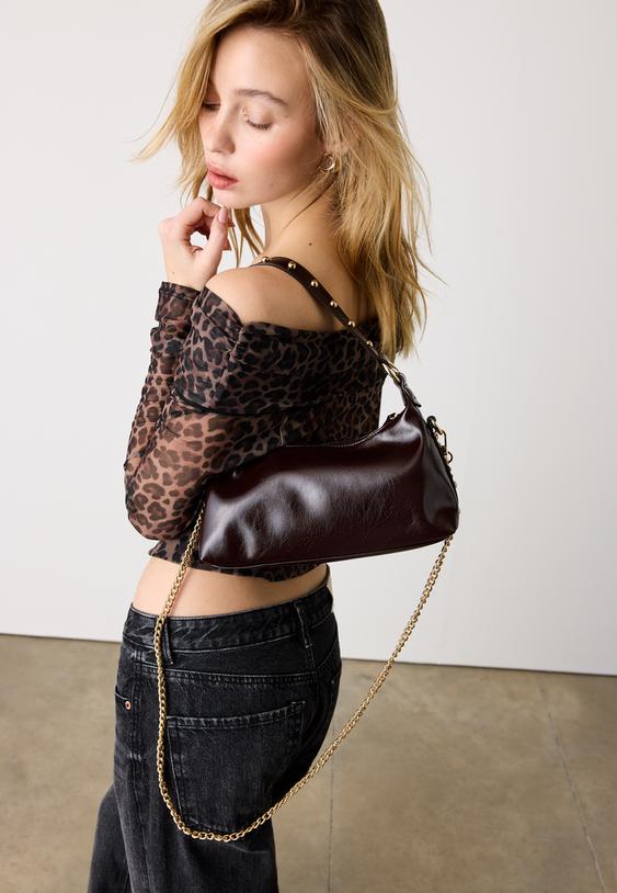 bolso hombro luna tachas