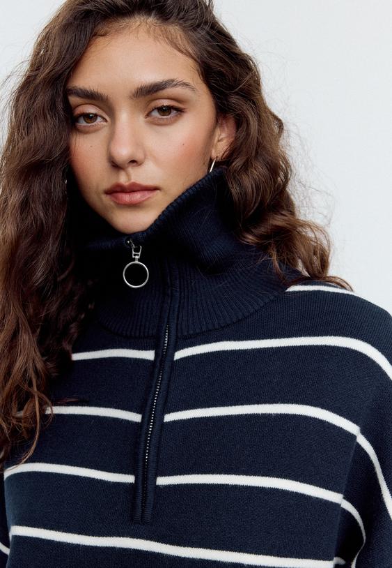 Stradivarius Zip-Up Knitted Jumper Navy Blue M