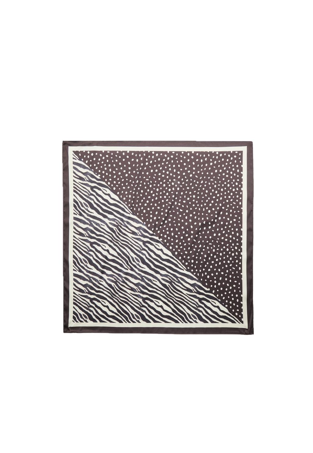 Contrast print scarf
