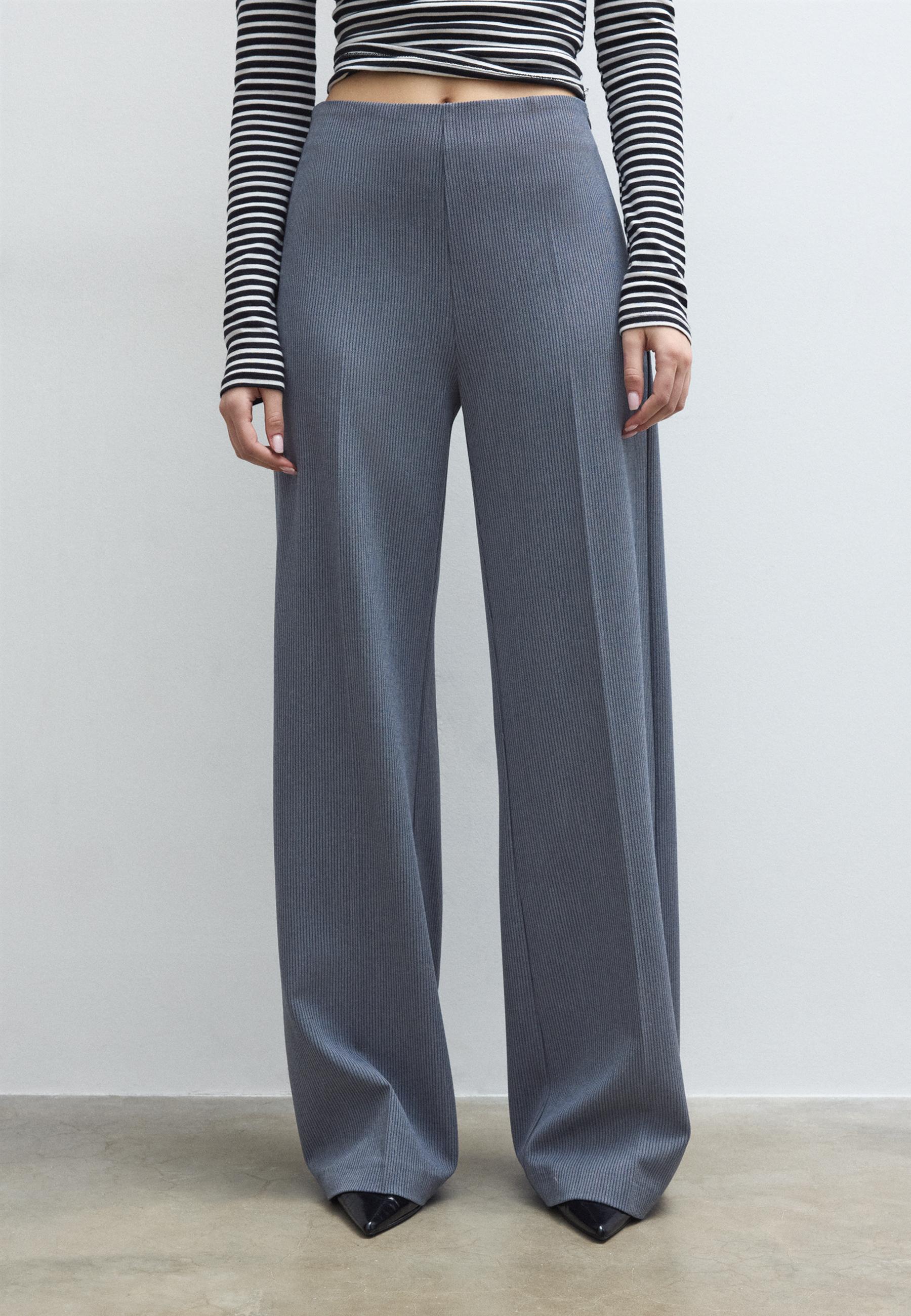 Loose-fitting smart trousers — Grey