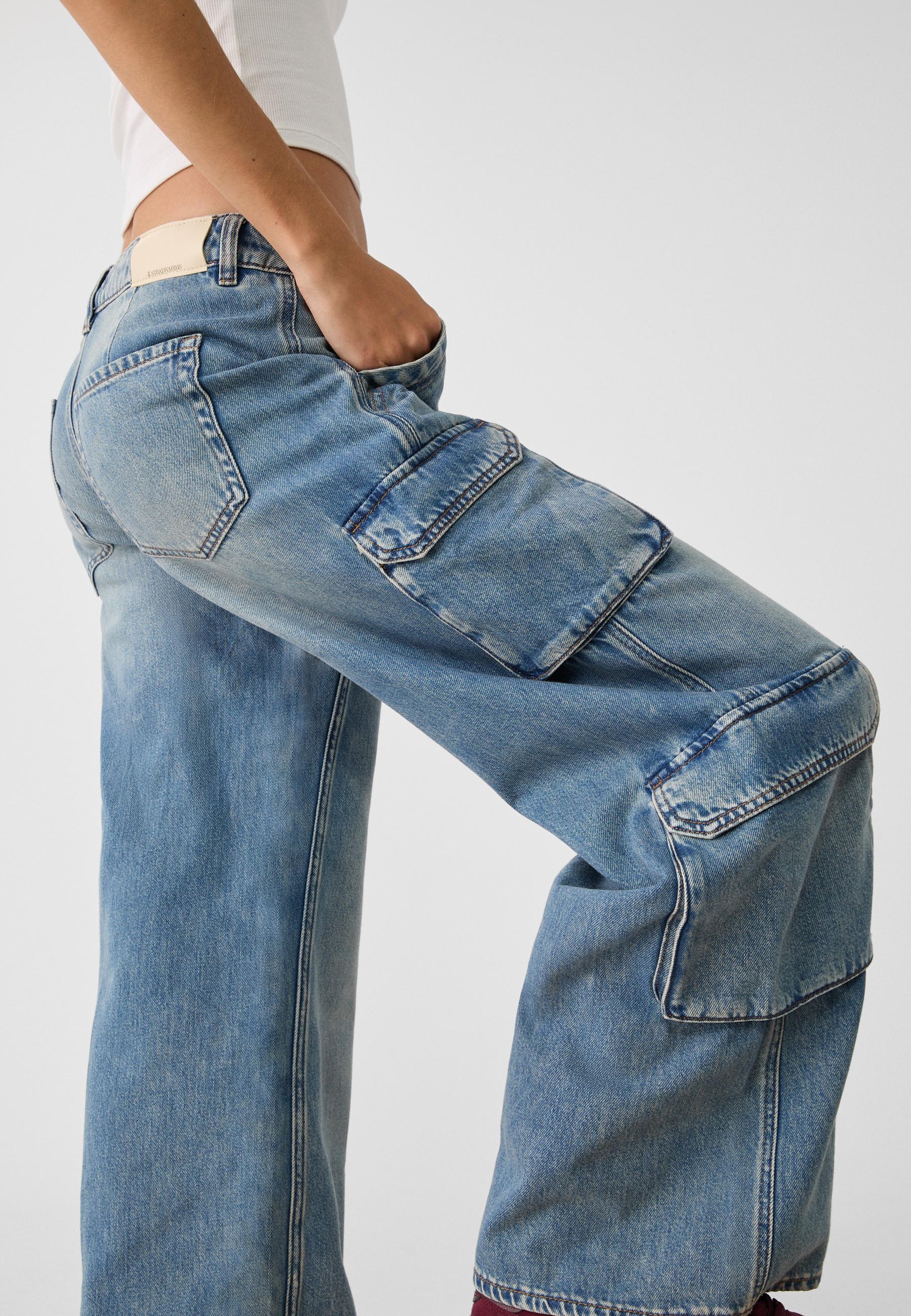 Multi-pocket cargo jeans - Women's fashion | Stradivarius