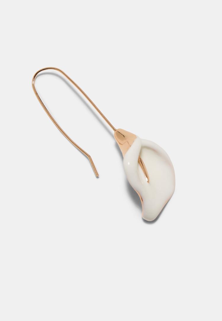 Stradivarius Σκουλαρίκια Με Λουλούδι Κάλα Εκρού Os φωτογραφία