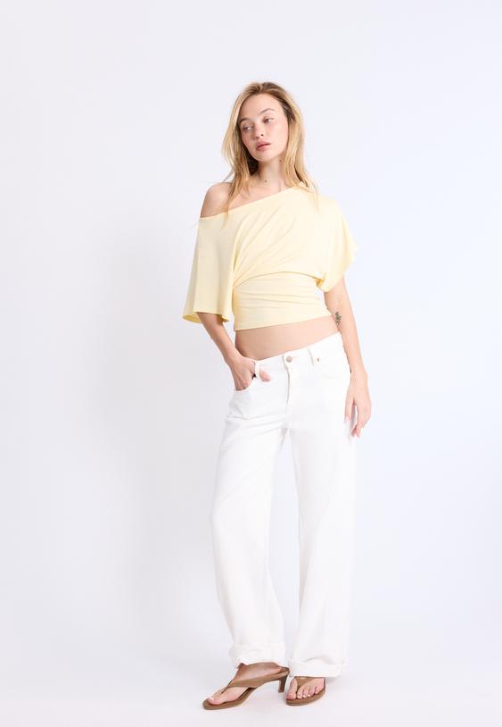 Тениска С Къс Ръкав И Деколте Тип „Лодка“