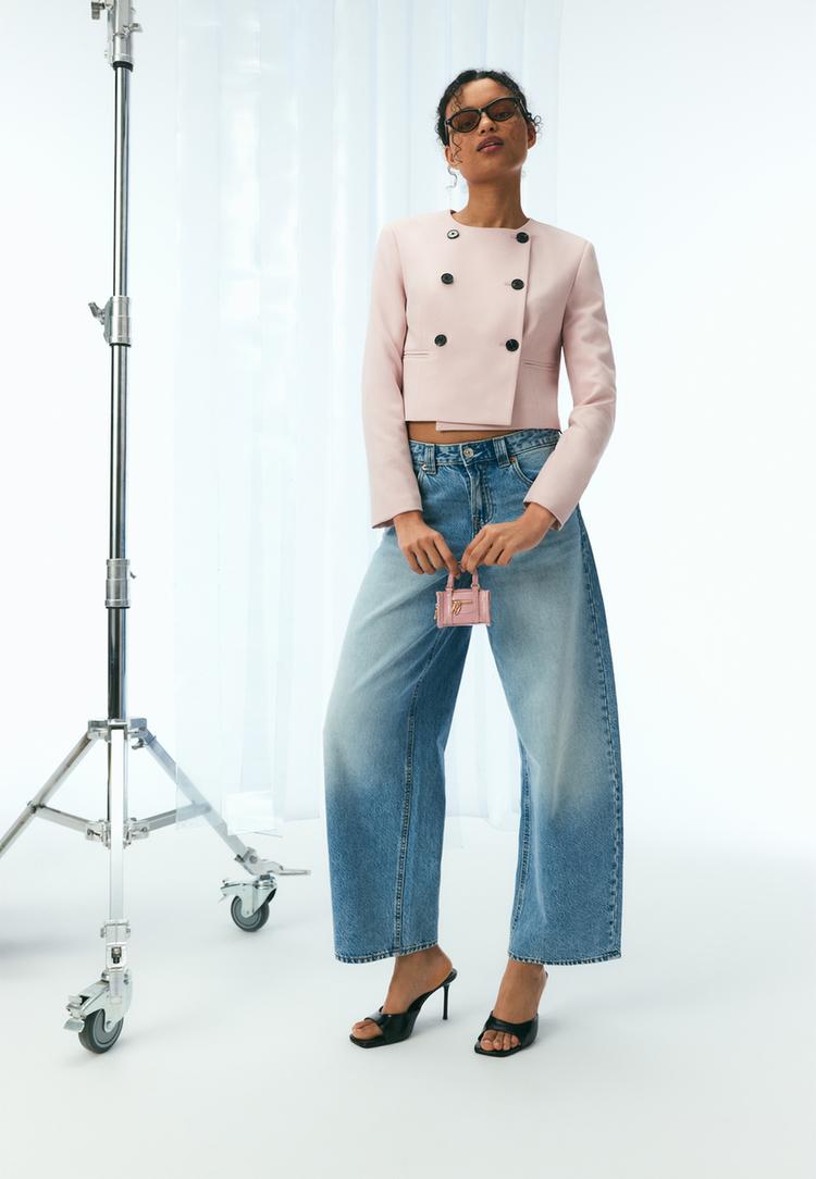 Stradivarius Κοντό Σακάκι Με Στρογγυλή Λαιμόκοψη Παστέλ Ροζ Xl