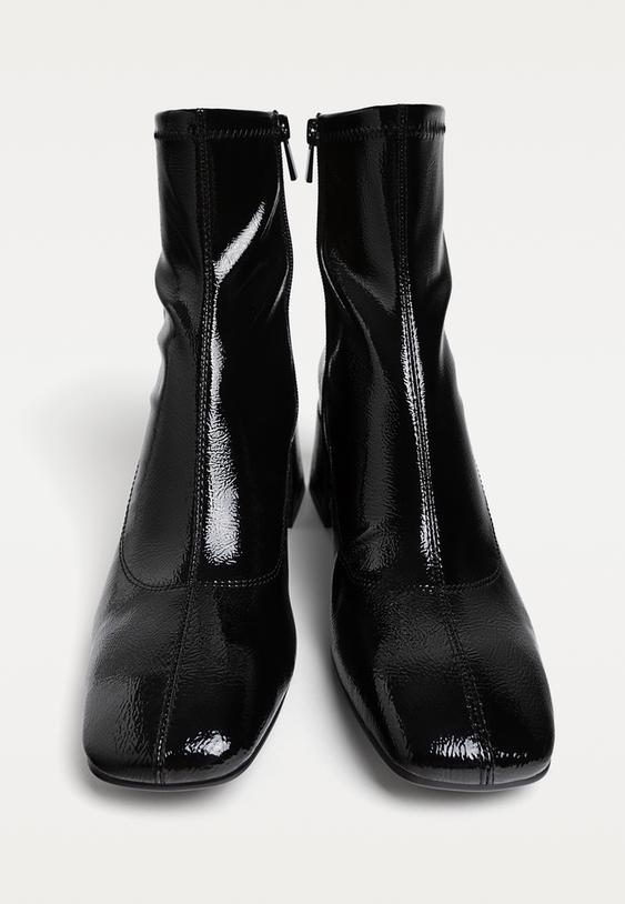 stivaletti in vernice