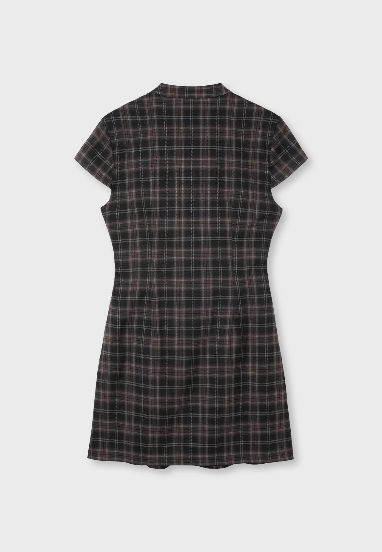 Short check dress with stand collar — Black