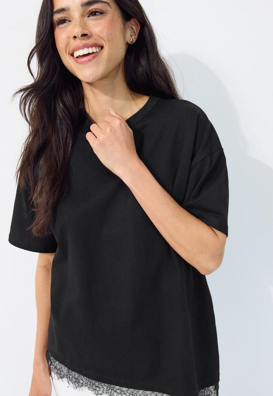 short sleeve tshirt with lace hem