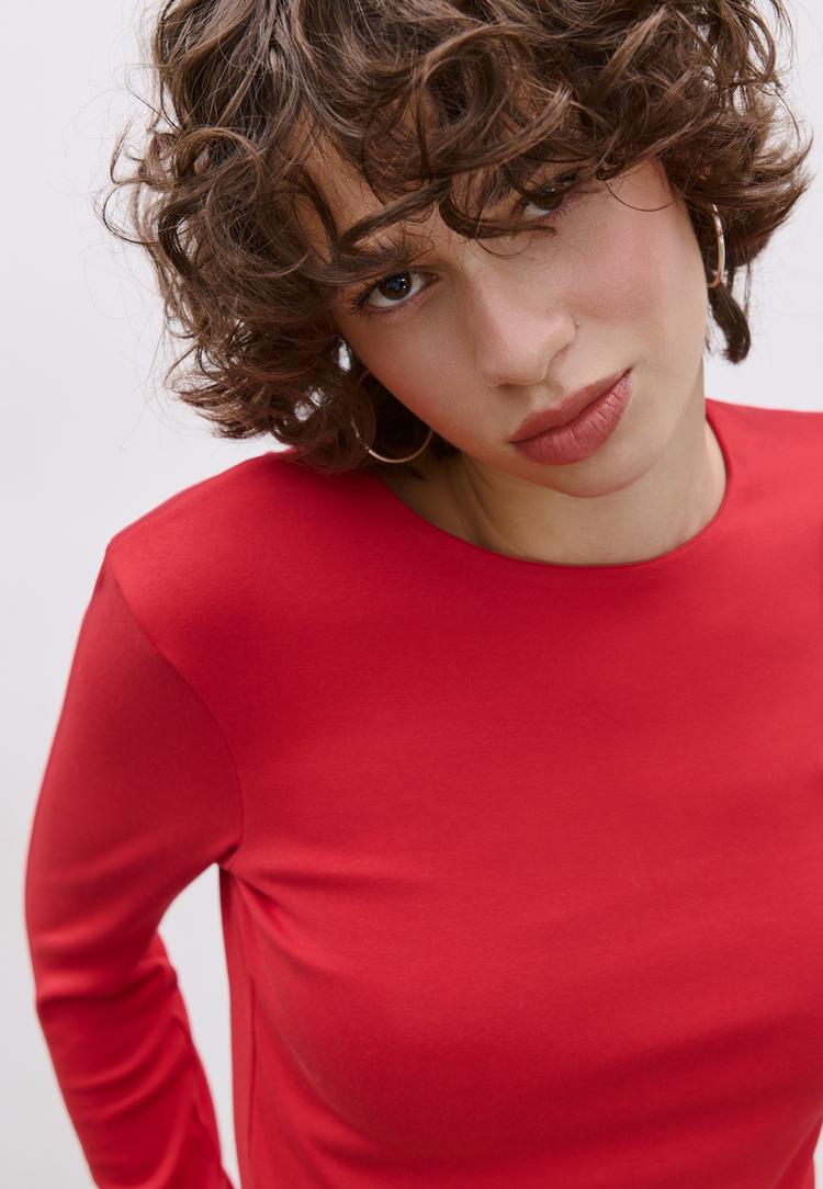 basicshirt-mit-langen-armeln