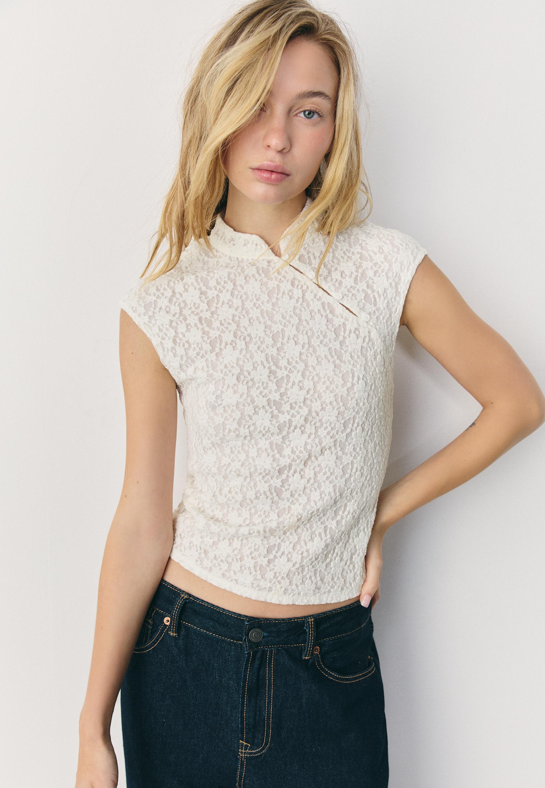 Lace stand collar top — Ecru