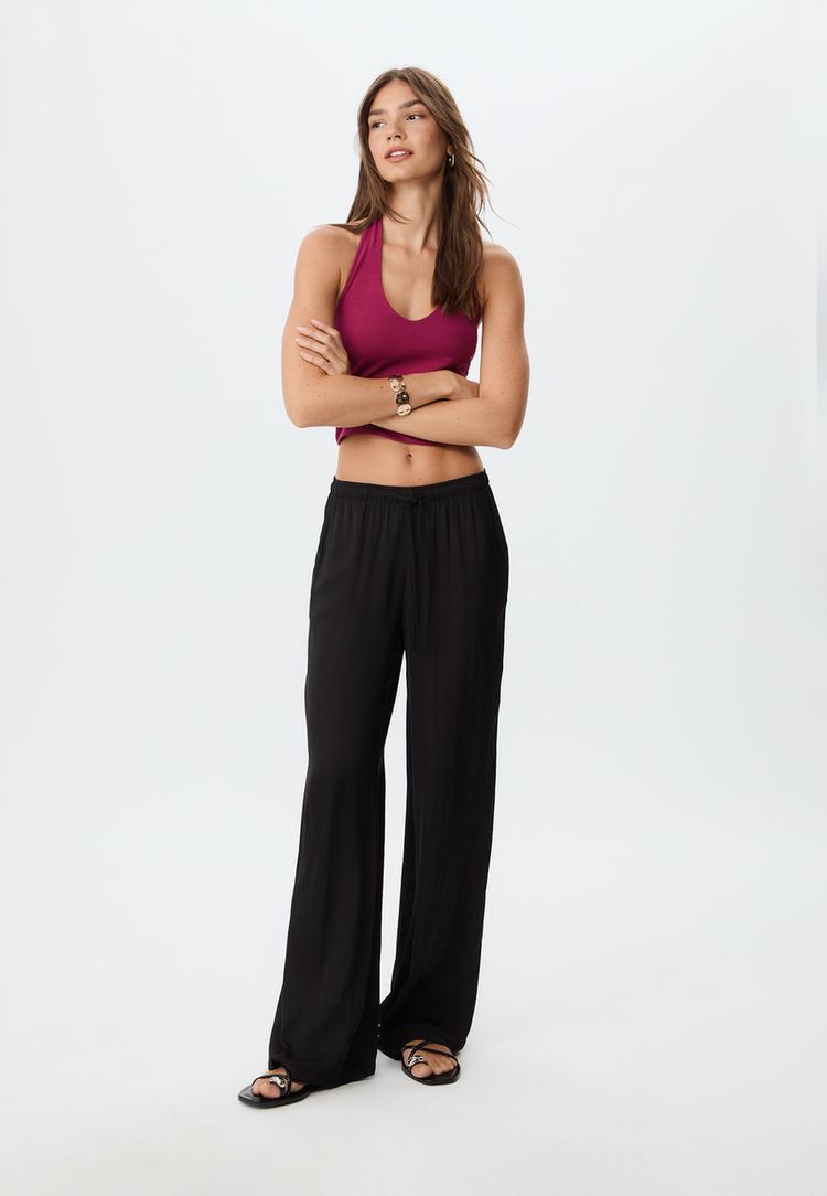 pantaloni lunghi fluidi satinati