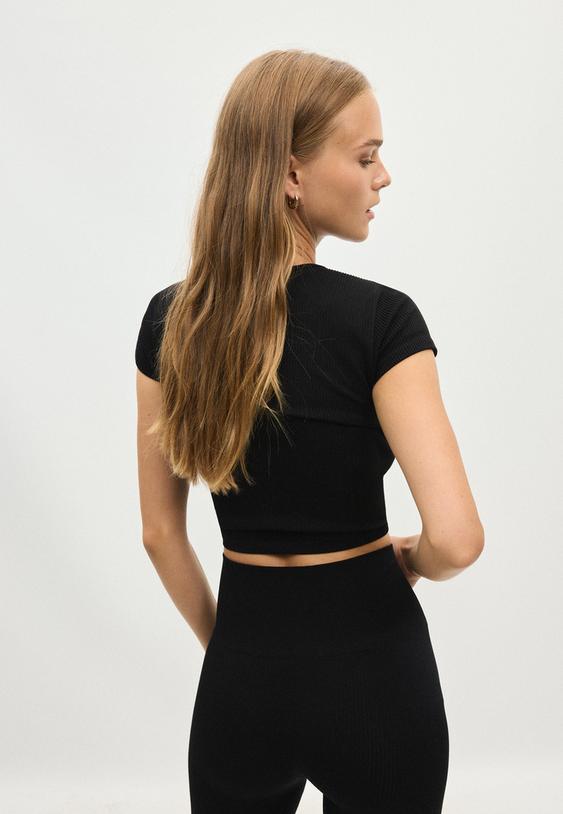 Stradivarius Seamless Cropped T-Shirt Black Xl