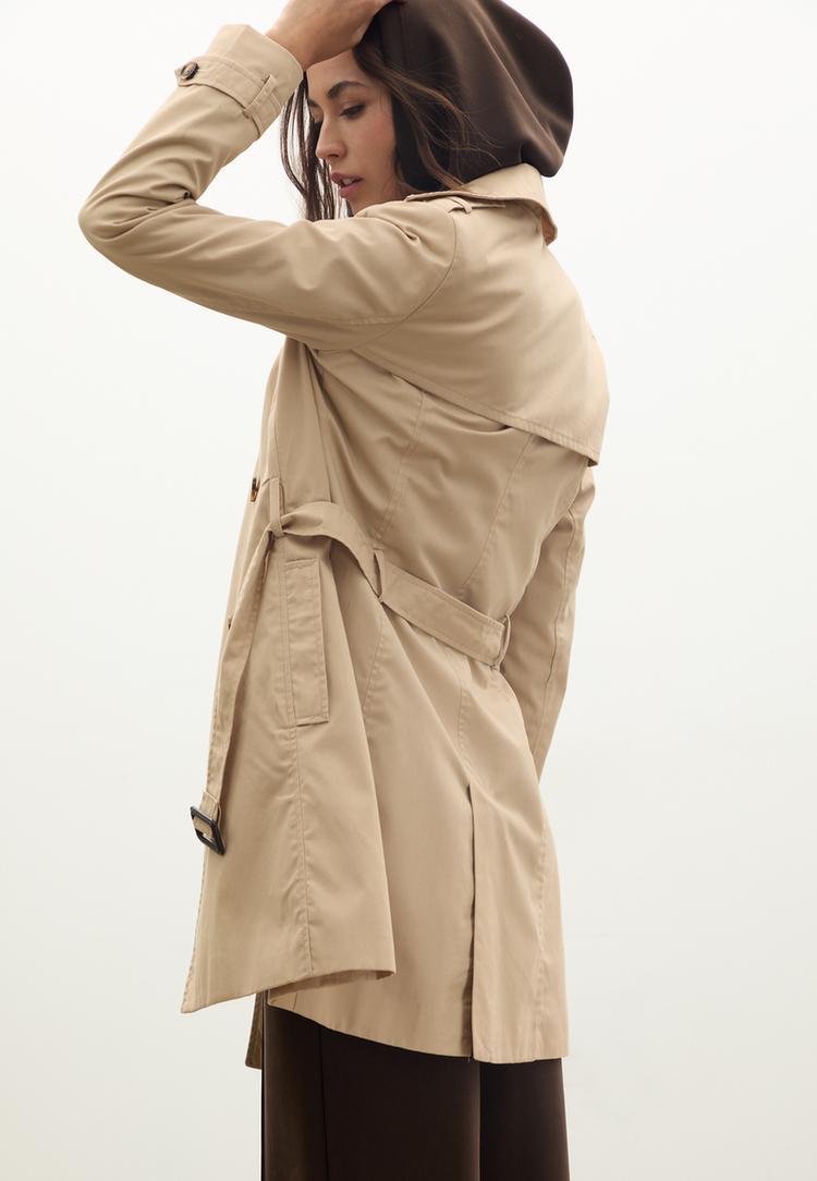 trench corto