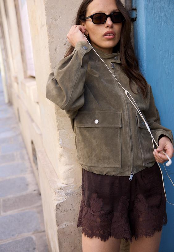 Сатиниран Къс Панталон Тип Бельо