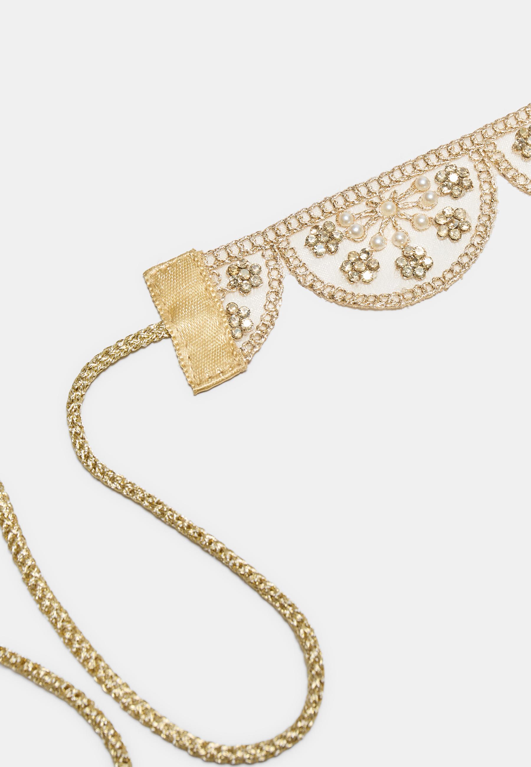 Wavy faux pearl belt — Ecru