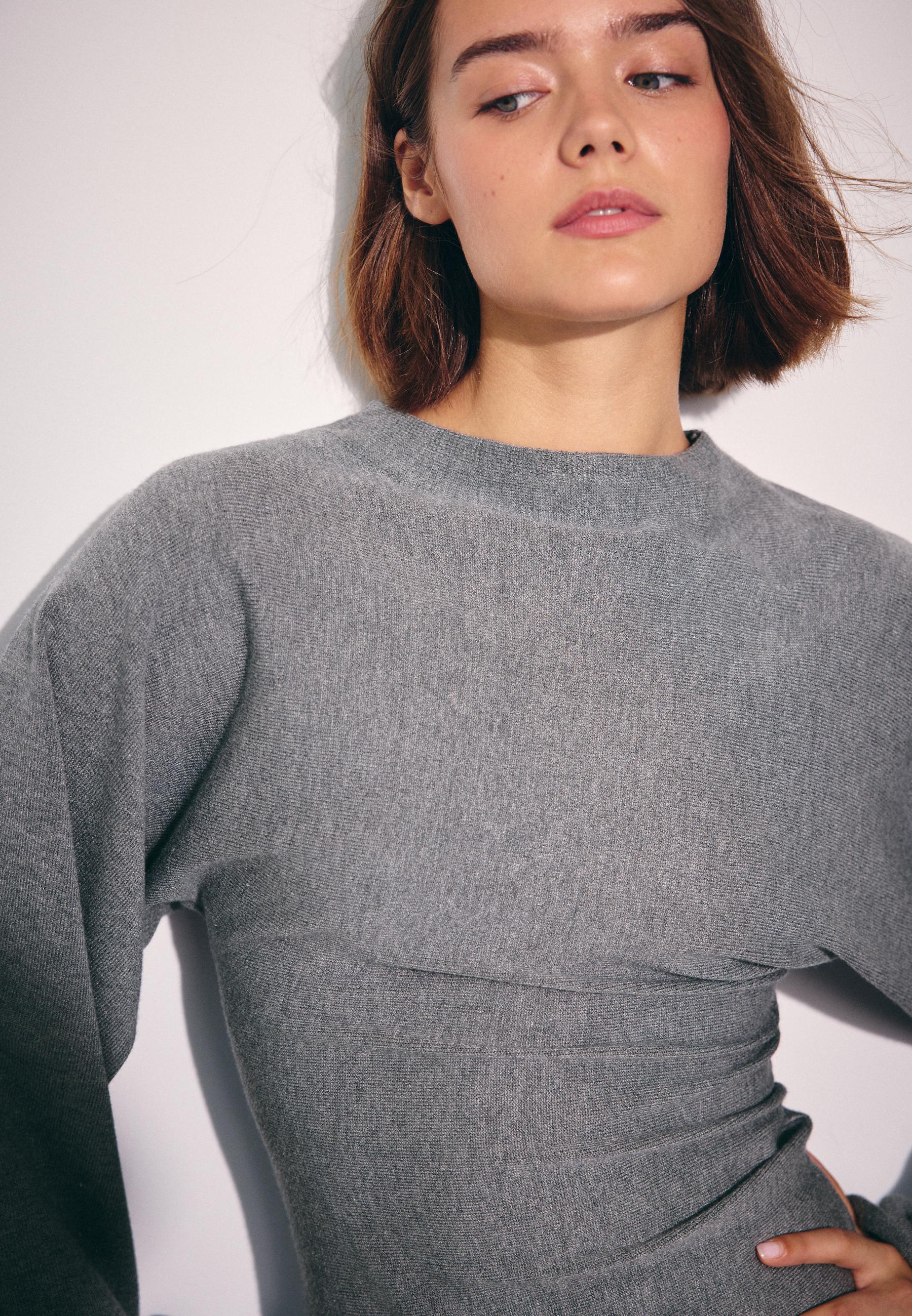 Stand collar knit jumper with kimono sleeves — Dark grey