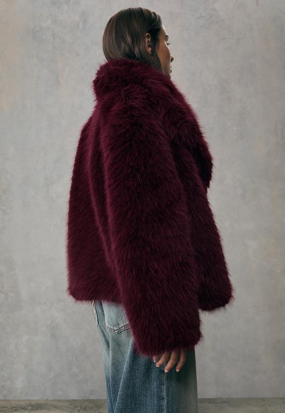 blouson court fausse fourrure