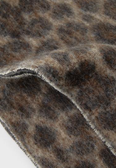 Printed scarf — Pale camel 3