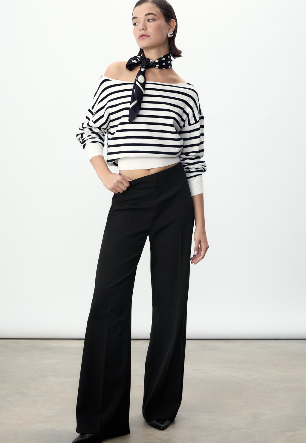 Loose-fitting smart trousers