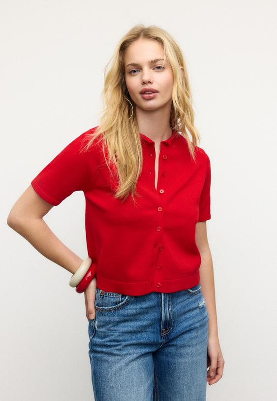 strickjacke-mit-geknopftem-stehkragen