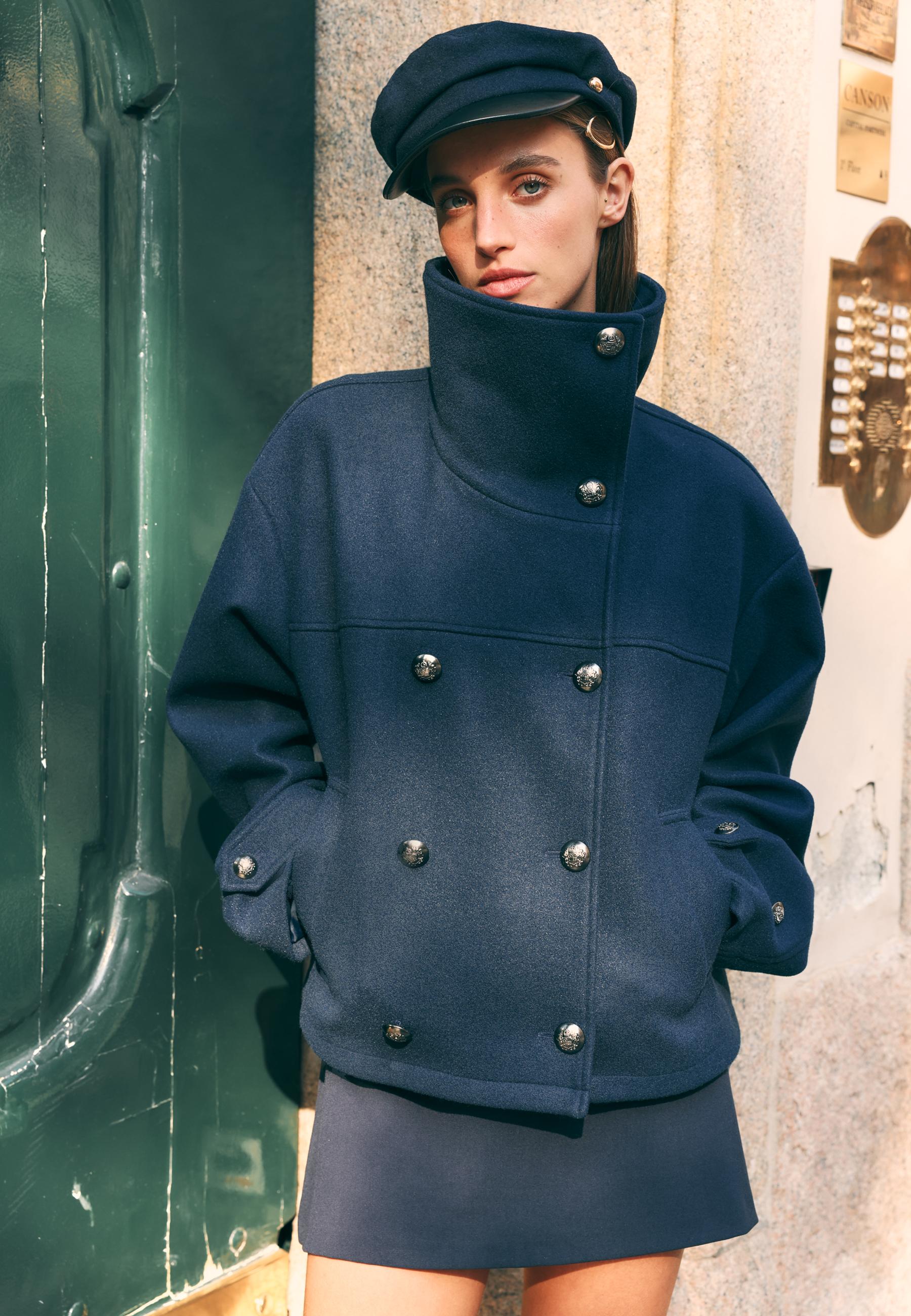 Soft-touch crossover high neck jacket — Navy blue