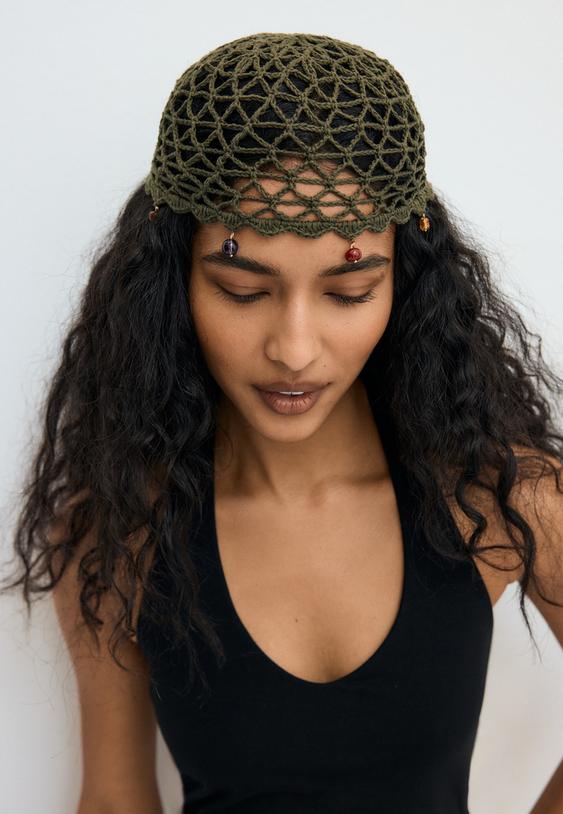 casquete piedrecitas