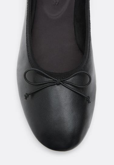 Extra-flexible leather ballet flats — BLACK  5