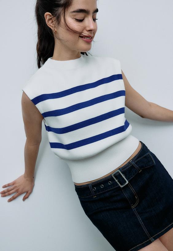 top in maglia girocollo