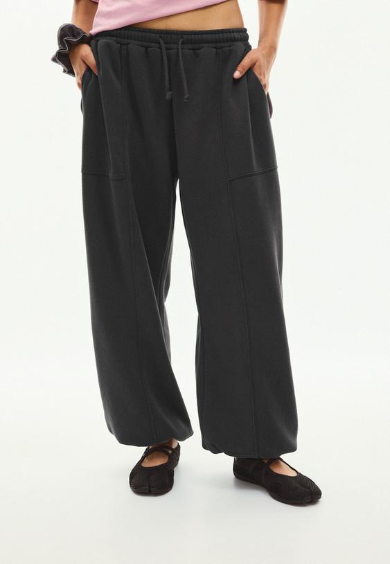 pantalon jogger barrel en molleton a stoppers