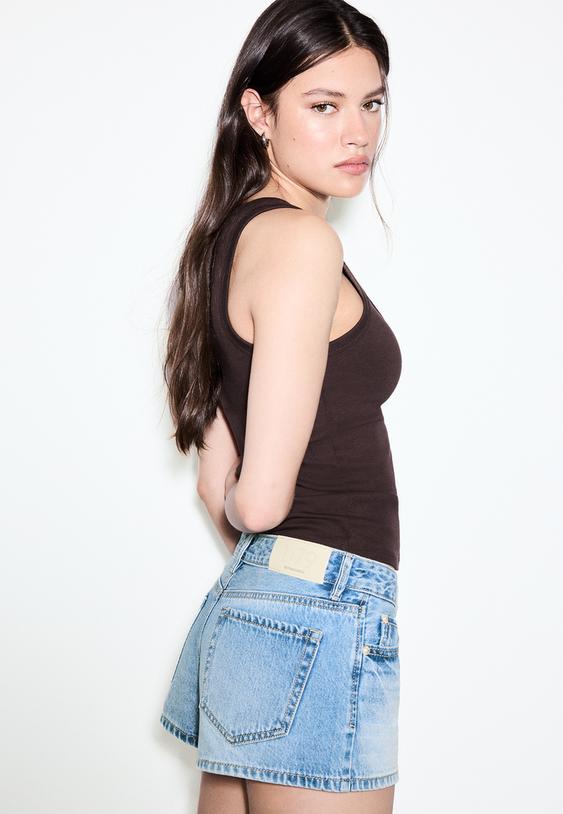 Stradivarius D79 Short Taille Basse Denim Bleu Moyen Délavé 42