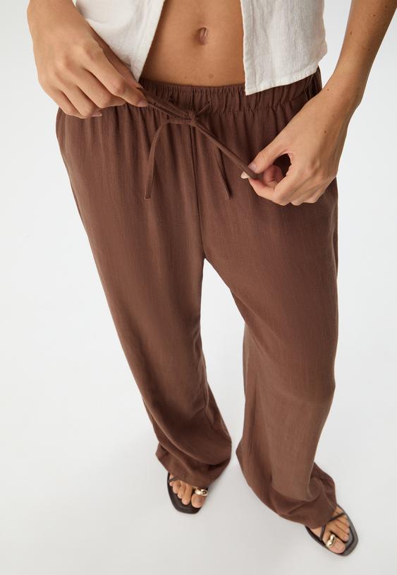 Stradivarius Flowing Linen-Effect Trousers Brown Xl