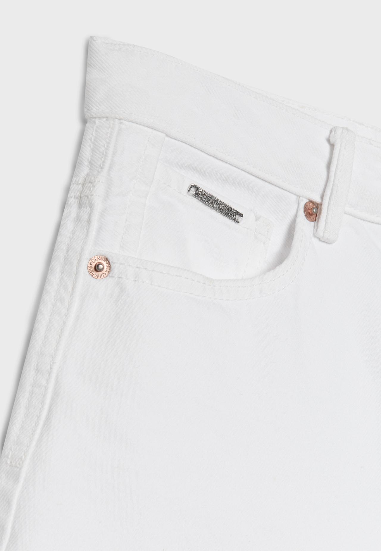 D93 Longline shorts — White