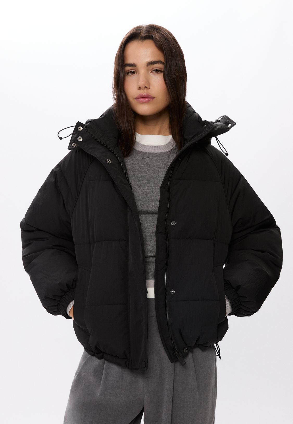 Puffer jacket with hood Women's fashion Stradivarius Jordan