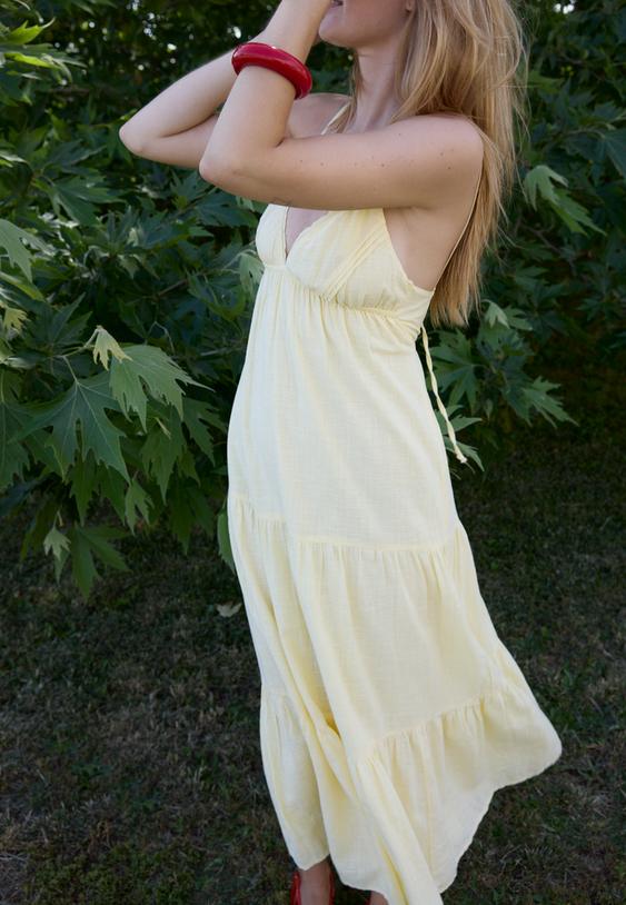 langes-kleid-vausschnitt
