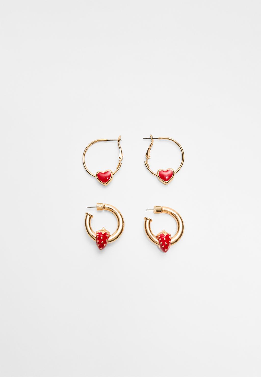 Set of 2 pairs of strawberry and heart earrings