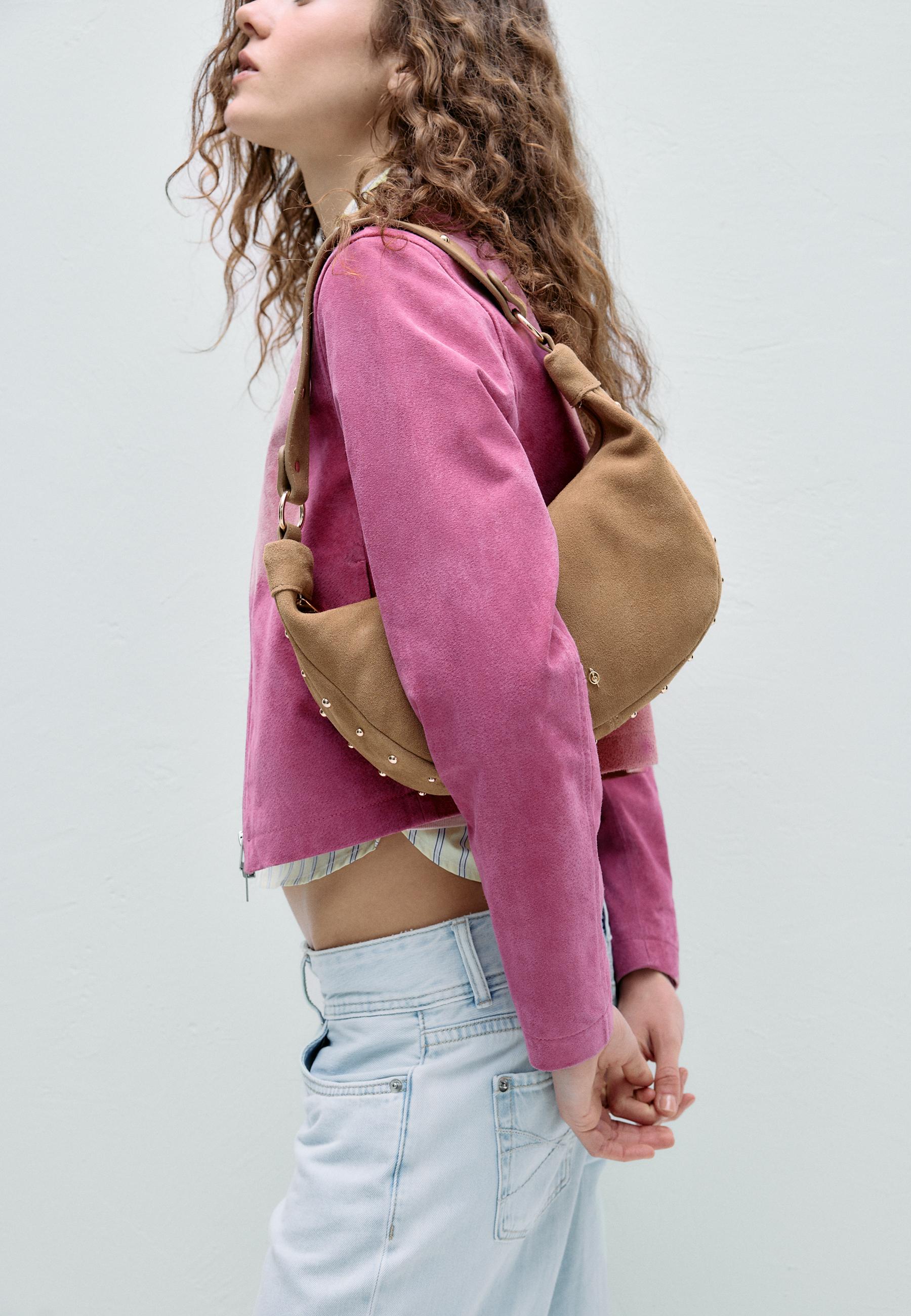 100% leather studded shoulder bag — Beige