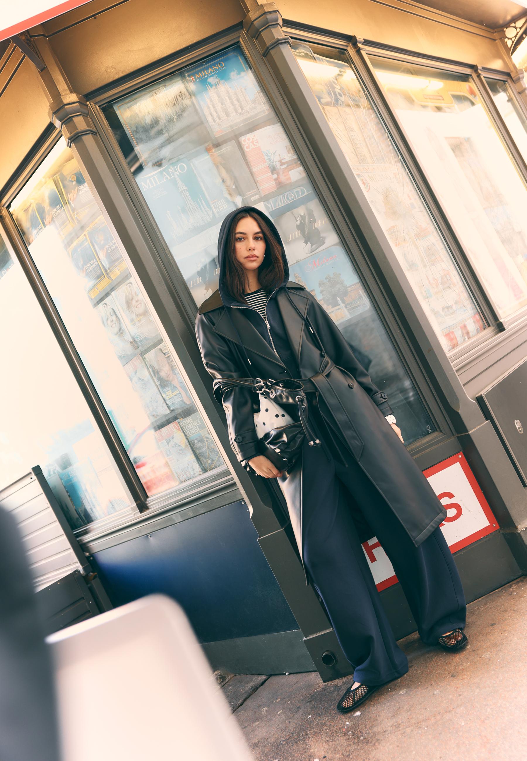 Long faux leather trench coat — Black