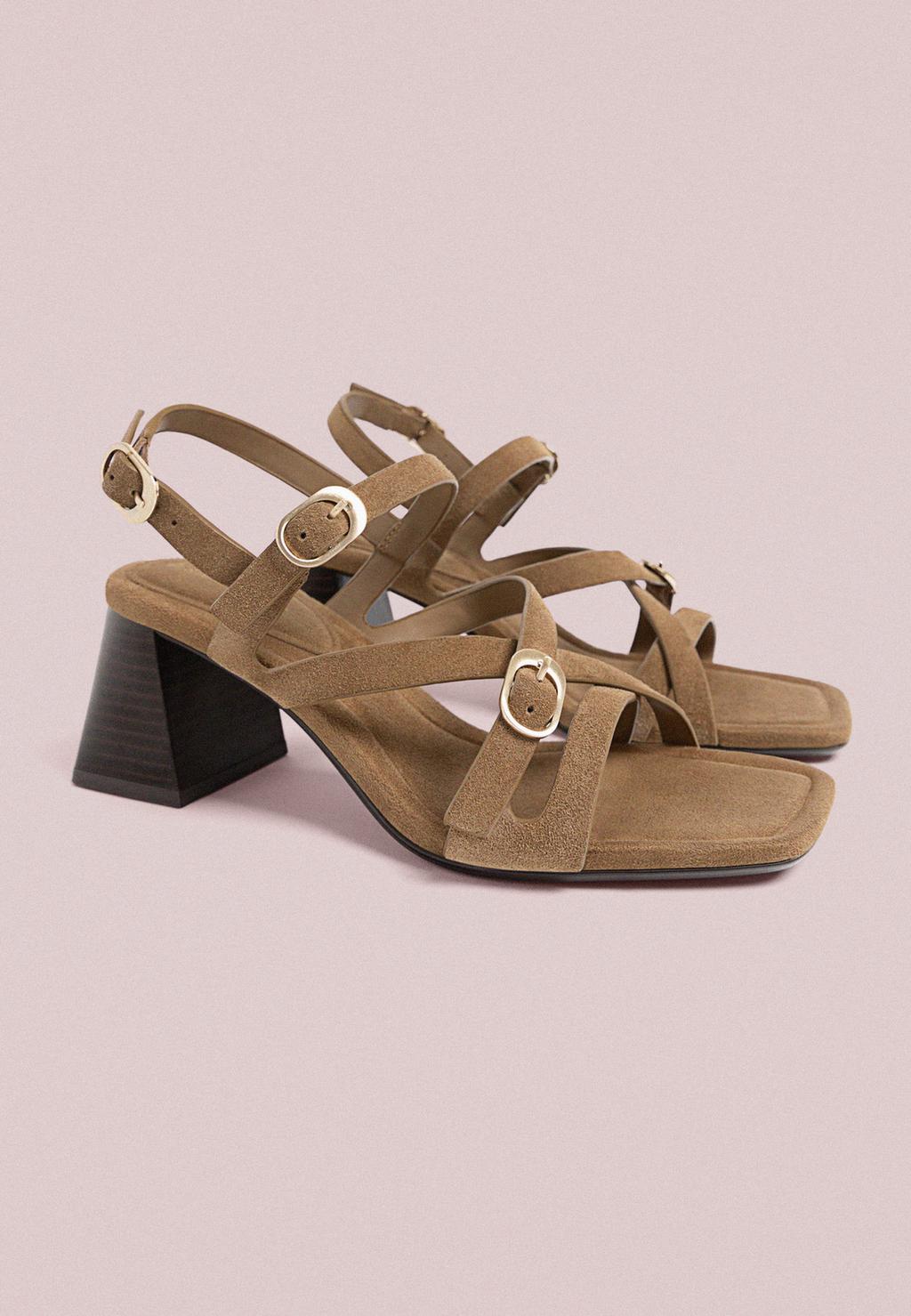 Split leather sandals with buckles