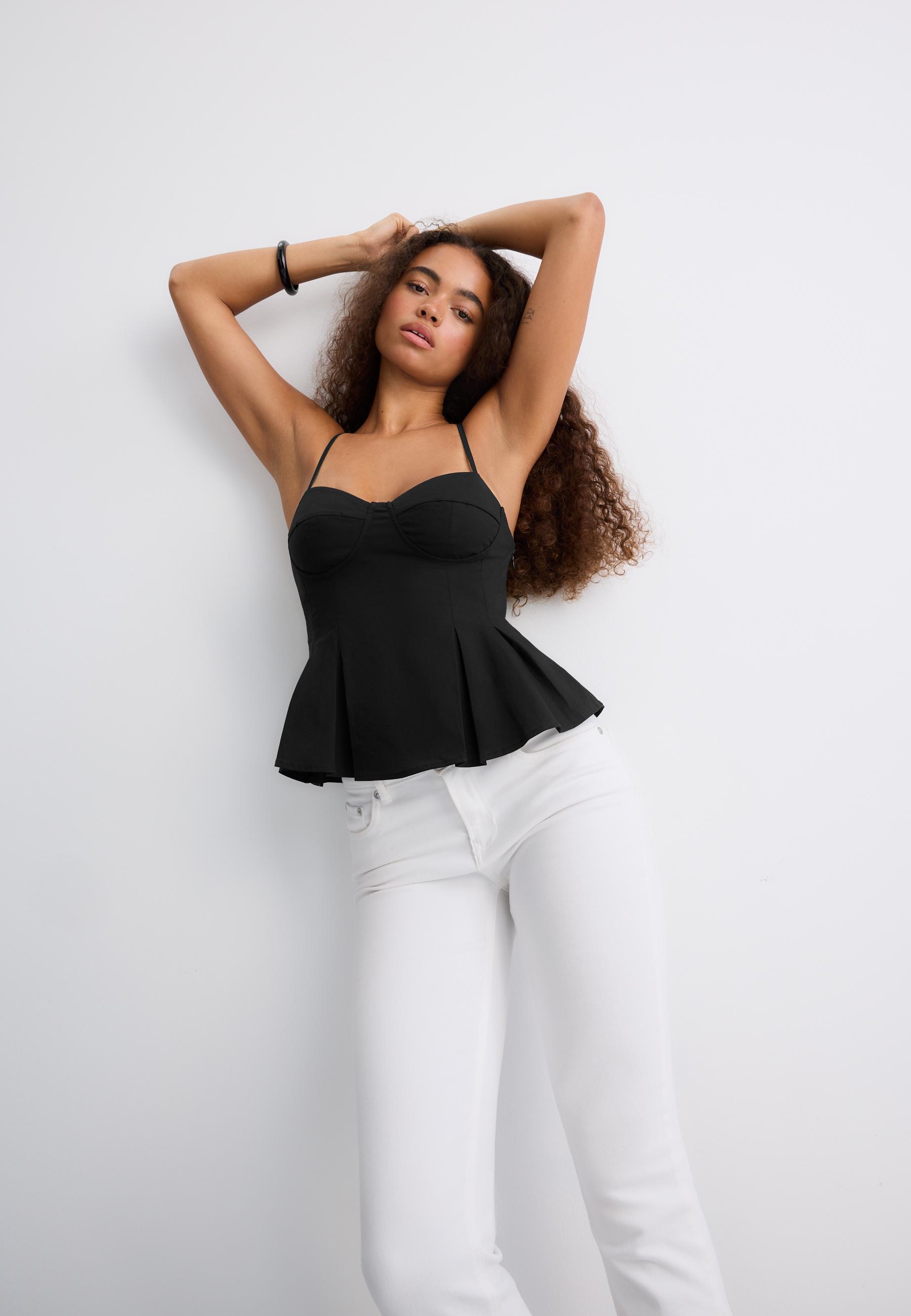 Fitted pleated top — Black