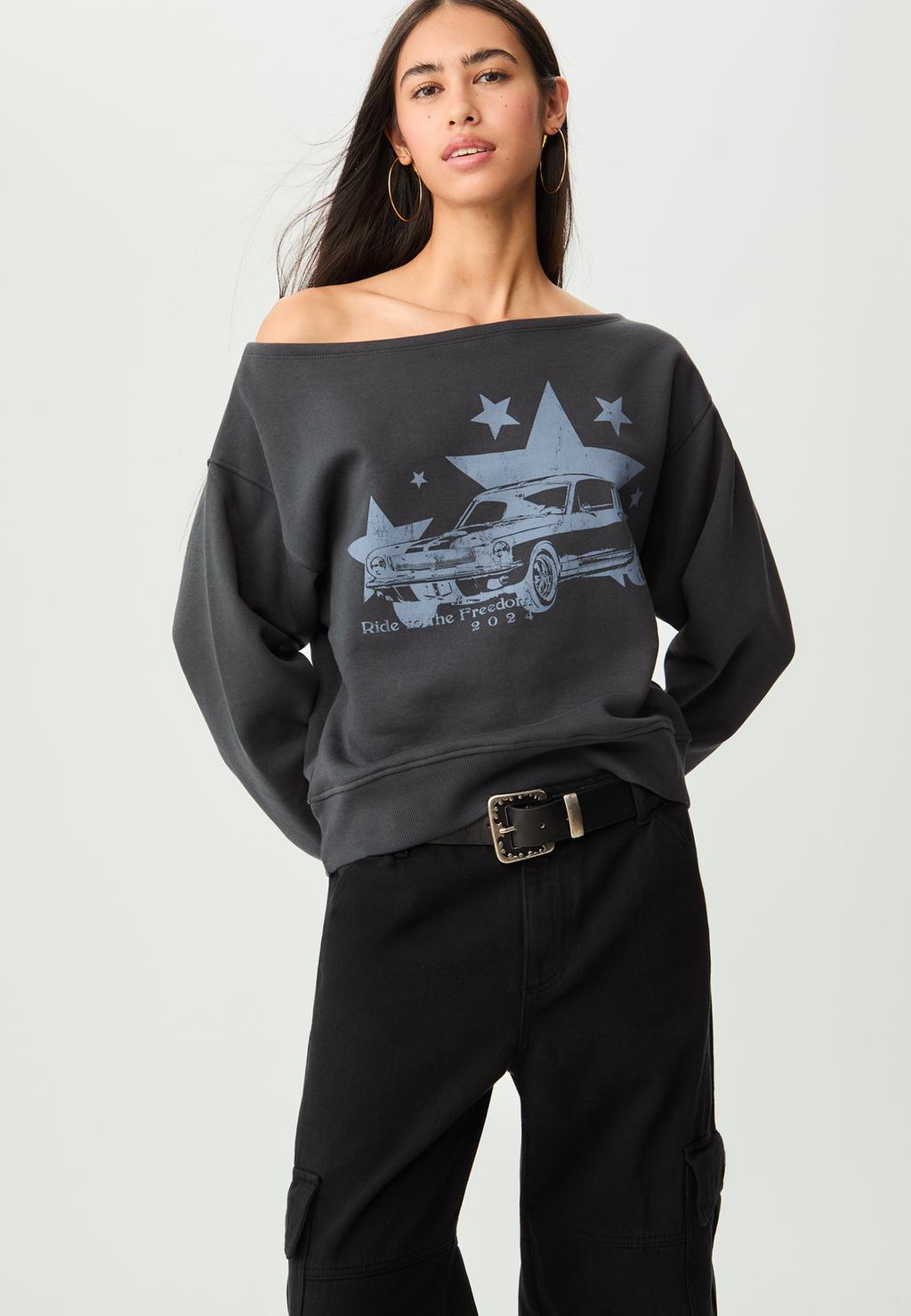 Camisola decote barco estampada