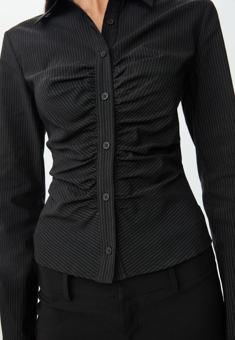 camisa fruncida rayas