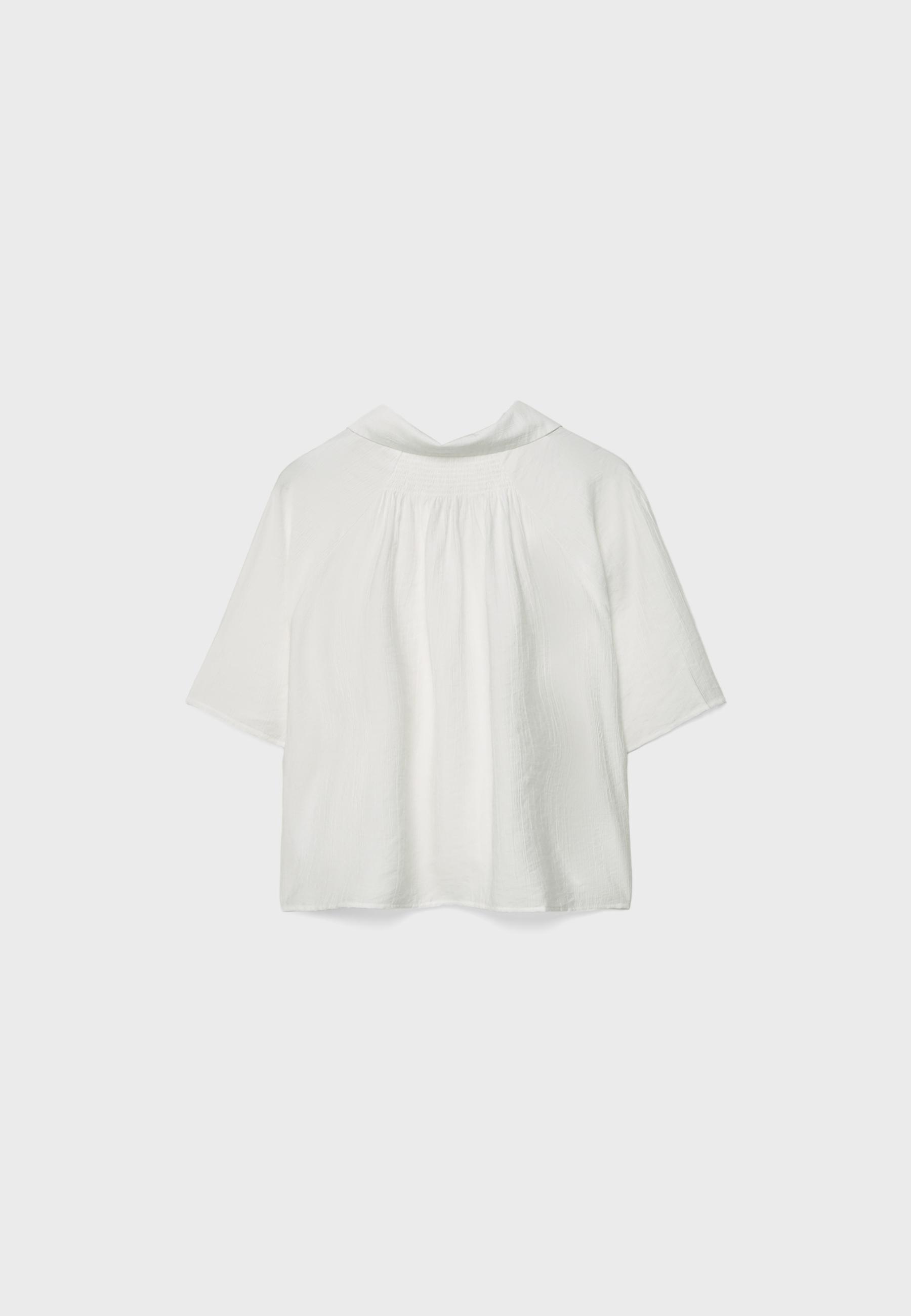 Button-up flowing shirt — White