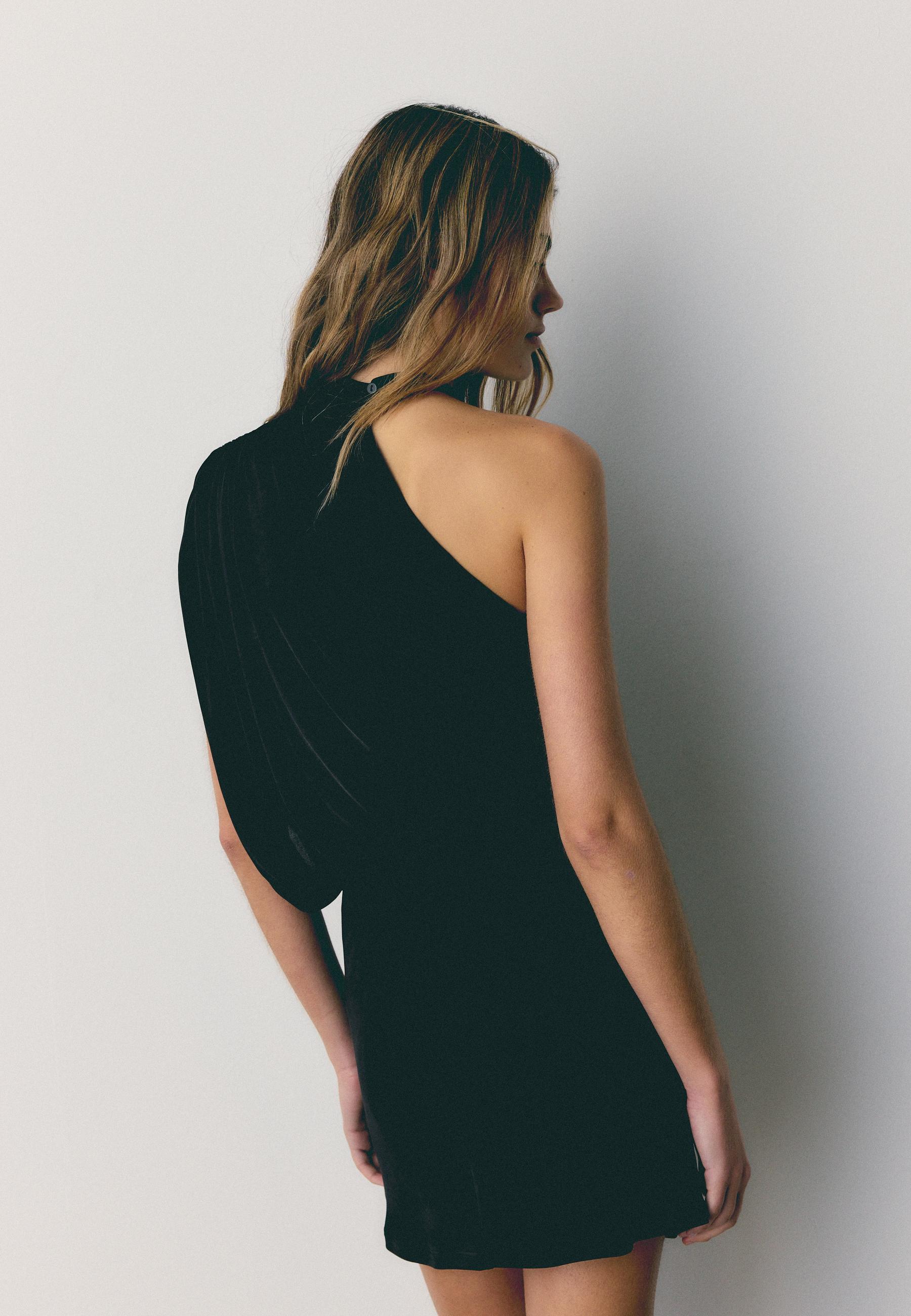 Asymmetric draped short dress — Black