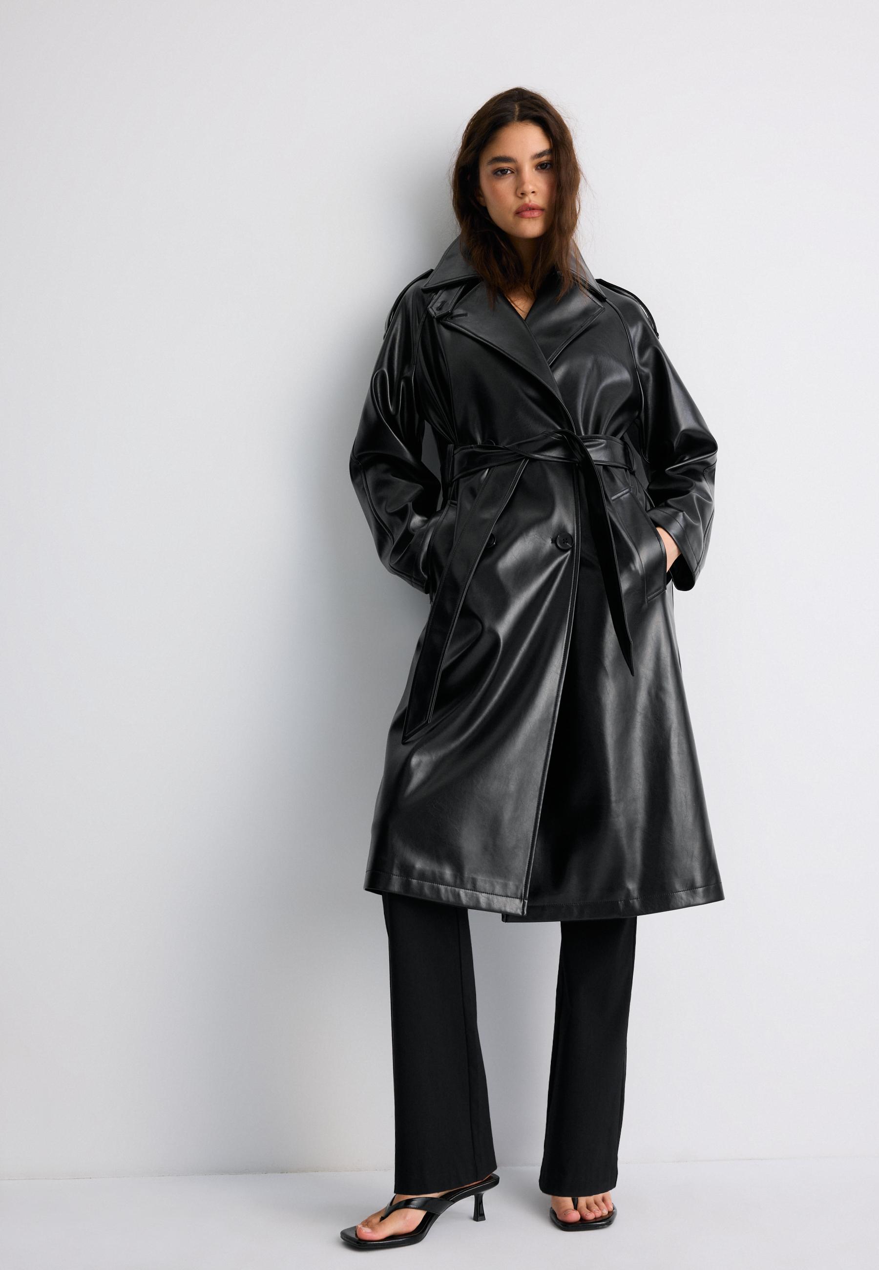Long leather effect trench coat — Black