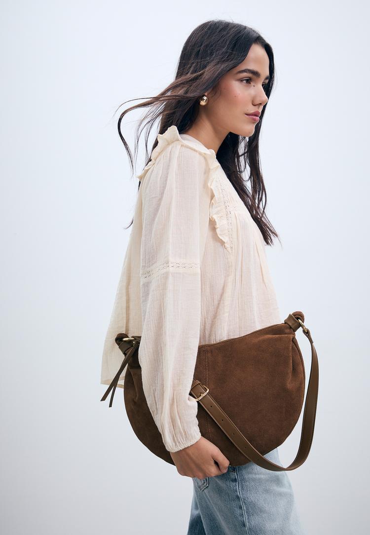 bolso semi luna piel