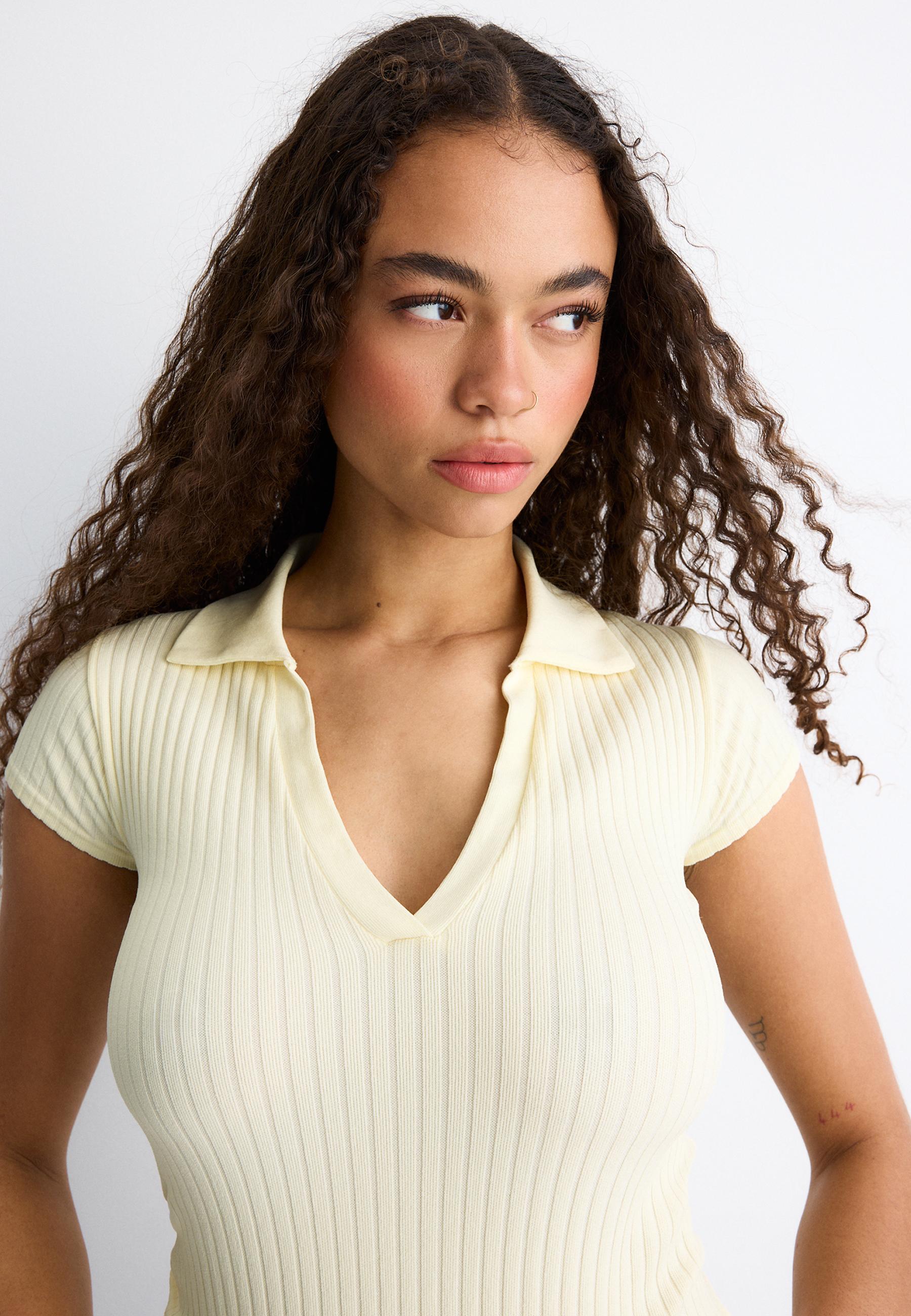 Basic seamless polo T-shirt — Pastel yellow