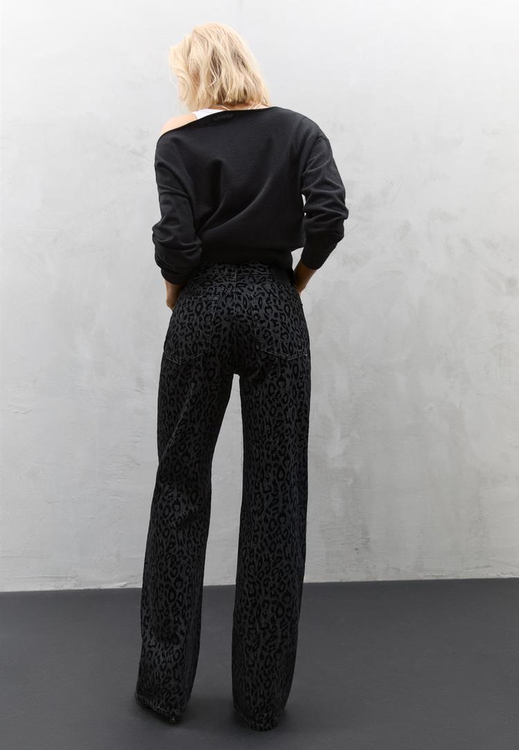 jeans stampa floccata leopardata